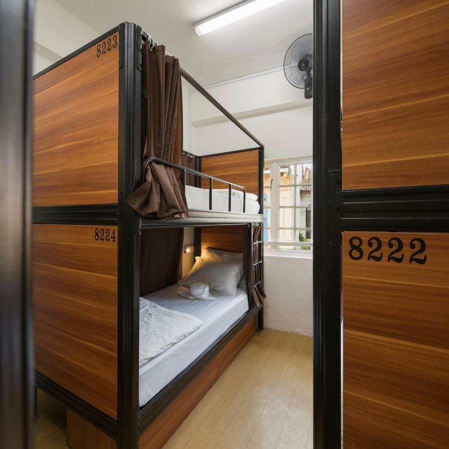 7 Wonders Hostel at Upper Dickson Singapore Exteriör bild